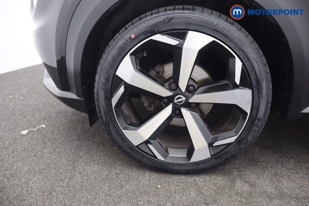 Nissan Juke Tekna Manual Petrol SUV - Stock Number (1644152) - 28th supplementary image