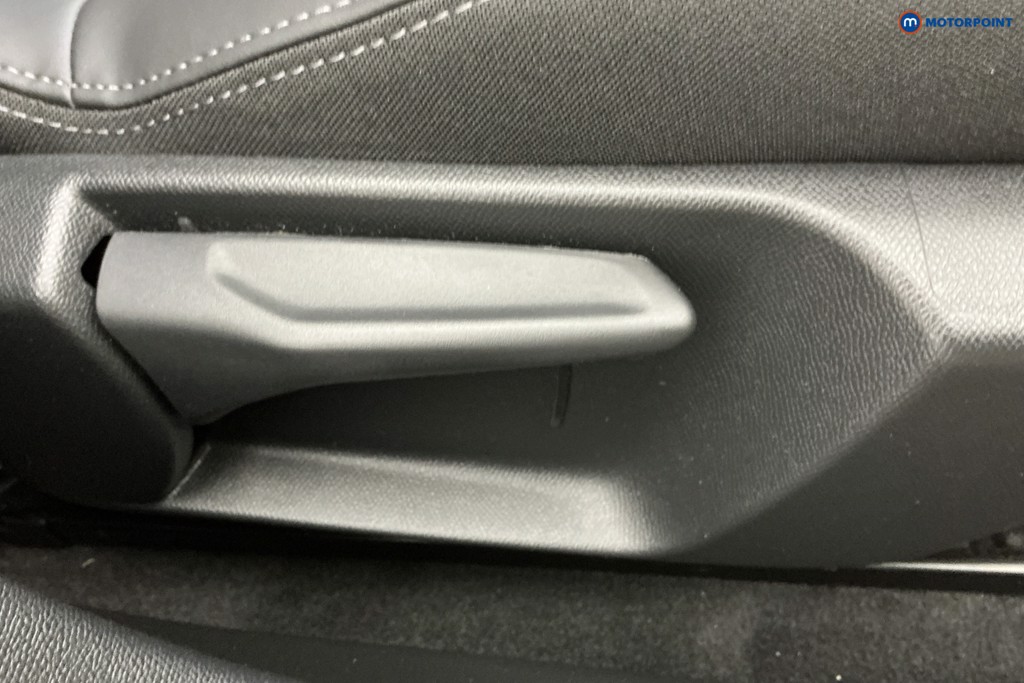 Peugeot 208 GT Manual Petrol Hatchback - Stock Number (1644377) - 23rd supplementary image