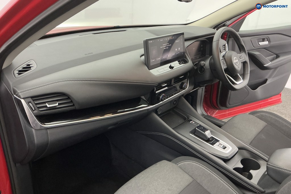 Nissan Qashqai N-Connecta Automatic Petrol-Electric Hybrid SUV - Stock Number (1644514) - 9th supplementary image