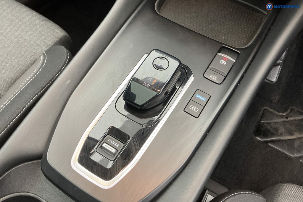 Nissan Qashqai N-Connecta Automatic Petrol-Electric Hybrid SUV - Stock Number (1644514) - 15th supplementary image