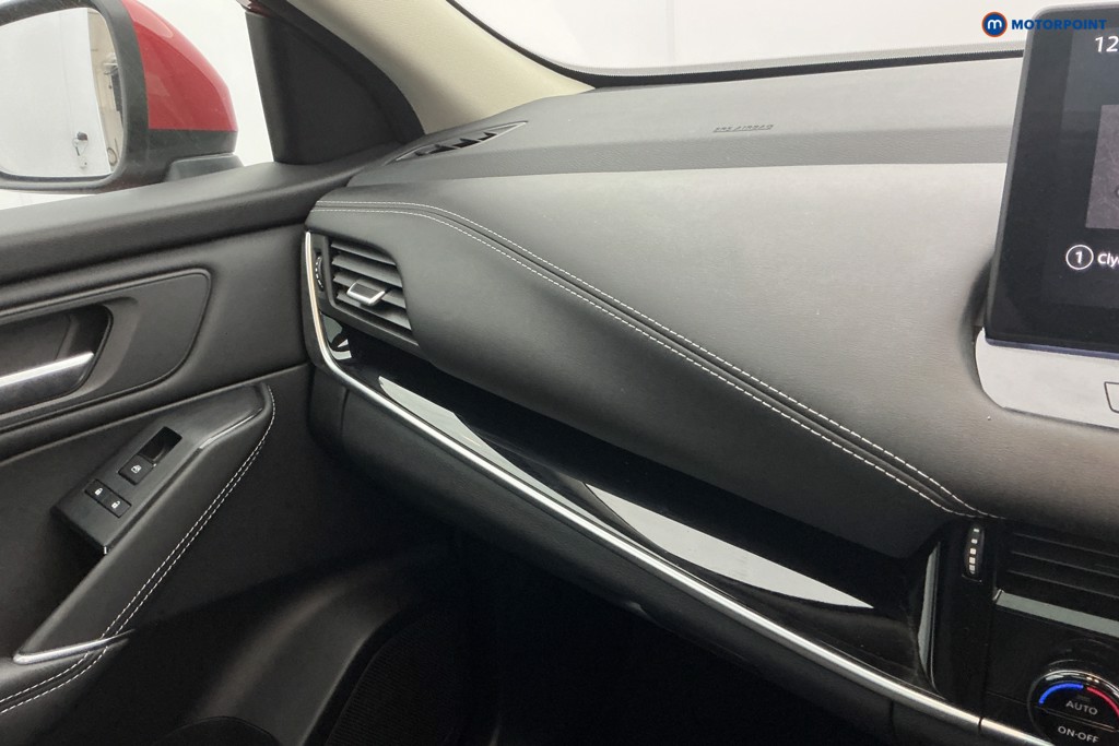 Nissan Qashqai N-Connecta Automatic Petrol-Electric Hybrid SUV - Stock Number (1644514) - 18th supplementary image