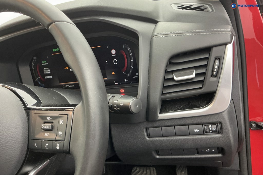 Nissan Qashqai N-Connecta Automatic Petrol-Electric Hybrid SUV - Stock Number (1644514) - 22nd supplementary image