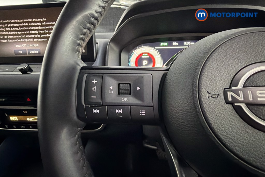 Nissan Qashqai Tekna Automatic Petrol-Electric Hybrid SUV - Stock Number (1644619) - 3rd supplementary image