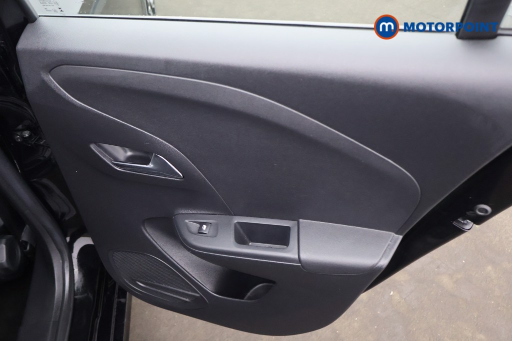 Vauxhall Corsa GS Manual Petrol Hatchback - Stock Number (1645361) - 17th supplementary image
