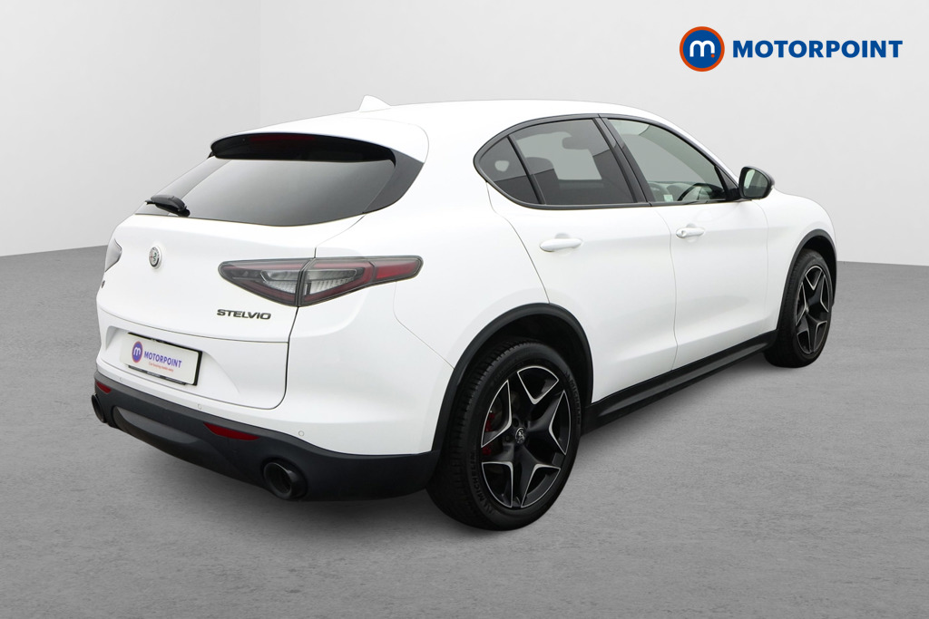 Alfa Romeo Stelvio TI Automatic Petrol SUV - Stock Number (1645873) - Drivers side rear corner