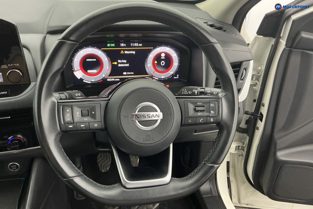 Nissan Qashqai N-Connecta Manual Petrol SUV - Stock Number (1645943) - 6th supplementary image