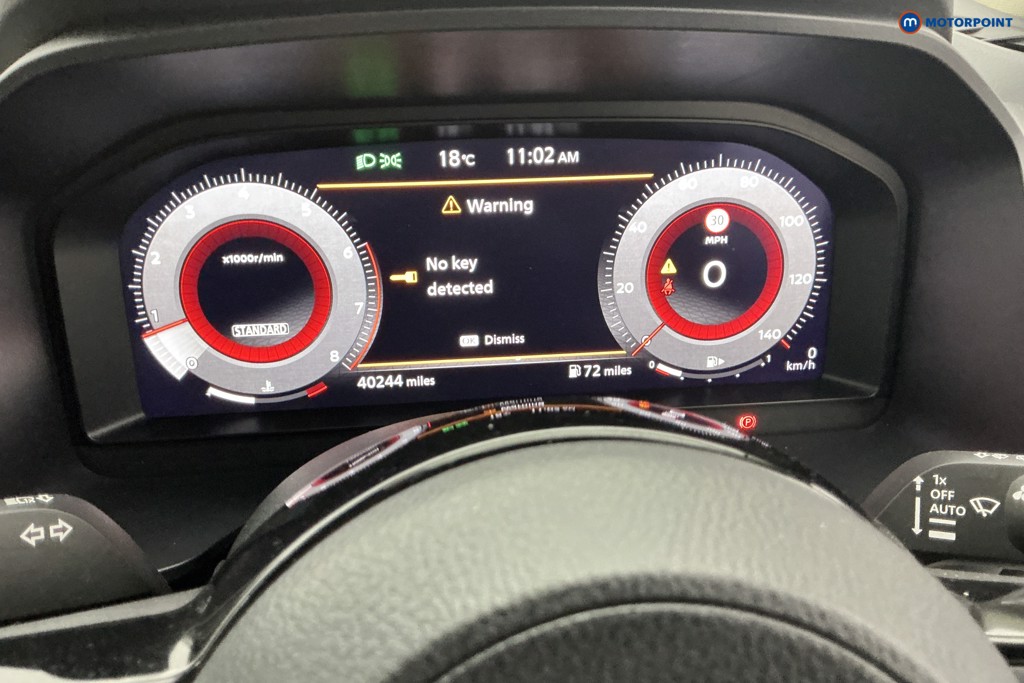 Nissan Qashqai N-Connecta Manual Petrol SUV - Stock Number (1645943) - 7th supplementary image