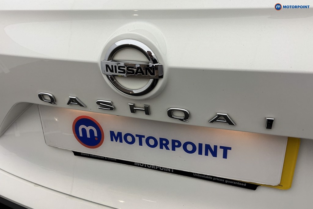 Nissan Qashqai N-Connecta Manual Petrol SUV - Stock Number (1645943) - 31st supplementary image