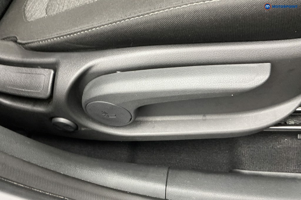 Hyundai Kona Premium Automatic Electric SUV - Stock Number (1646558) - 22nd supplementary image