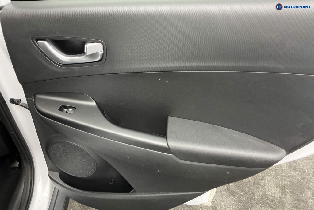 Hyundai Kona Premium Automatic Electric SUV - Stock Number (1646558) - 25th supplementary image