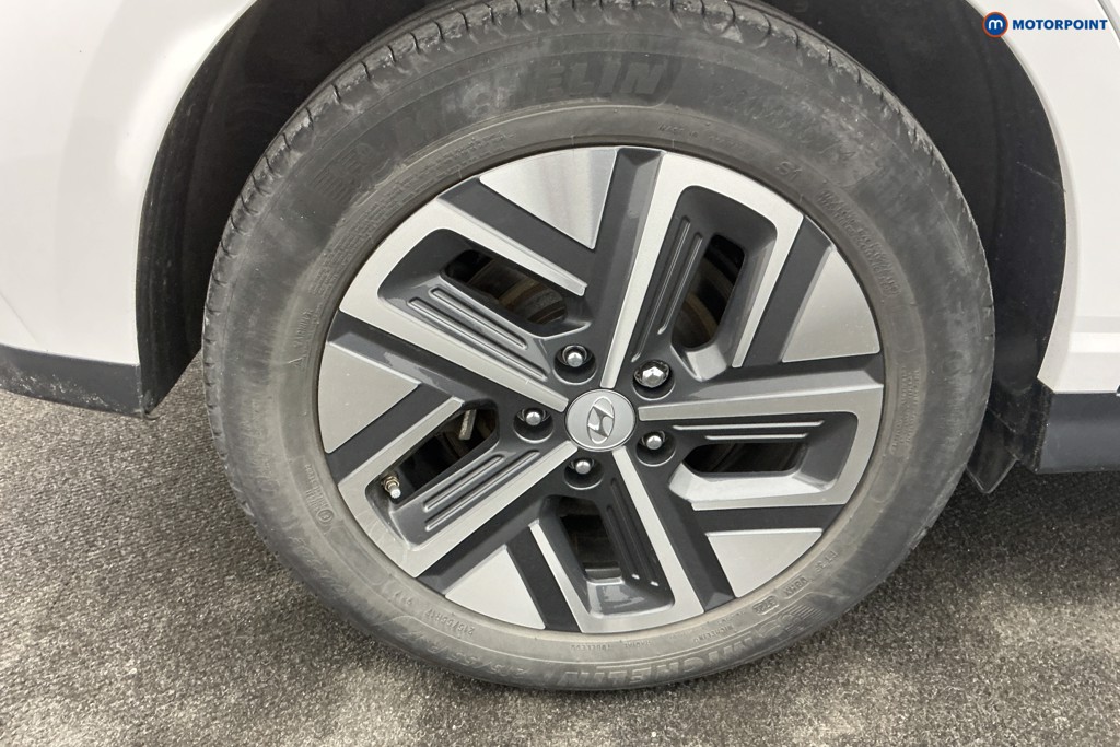 Hyundai Kona Premium Automatic Electric SUV - Stock Number (1646558) - 35th supplementary image