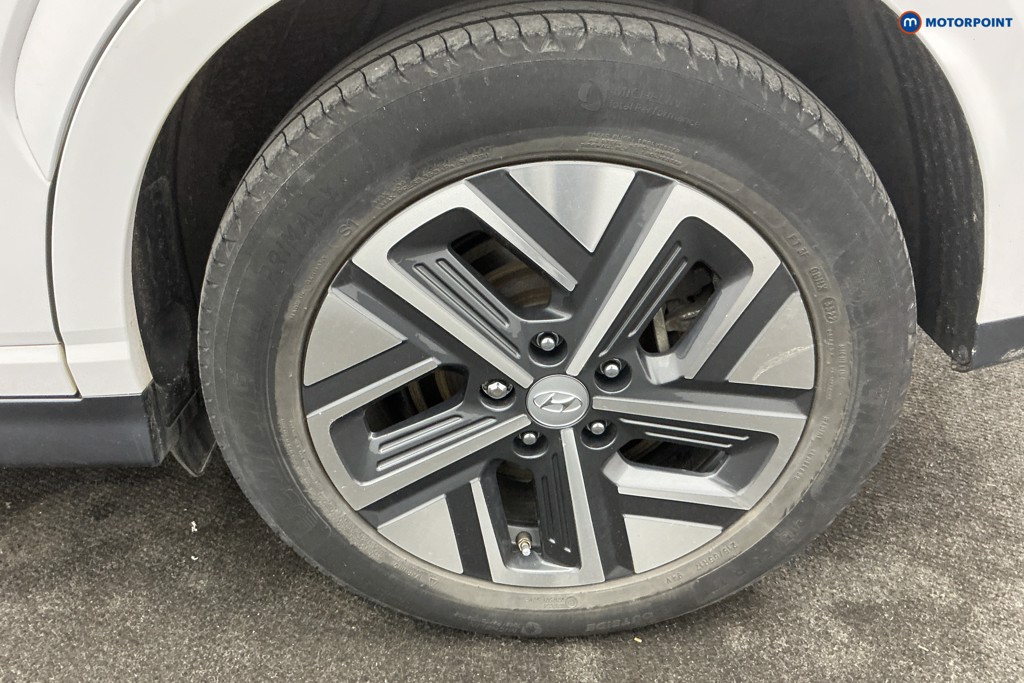 Hyundai Kona Premium Automatic Electric SUV - Stock Number (1646558) - 38th supplementary image