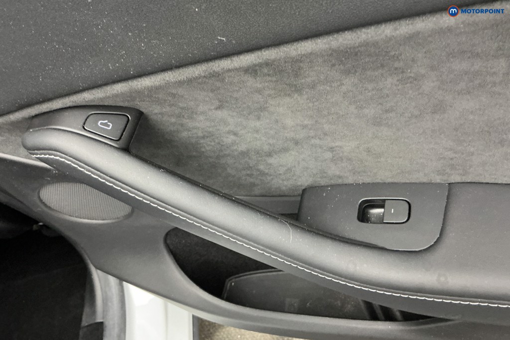 Tesla Model Y Rwd 5Dr Auto Automatic Electric SUV - Stock Number (1646734) - 25th supplementary image