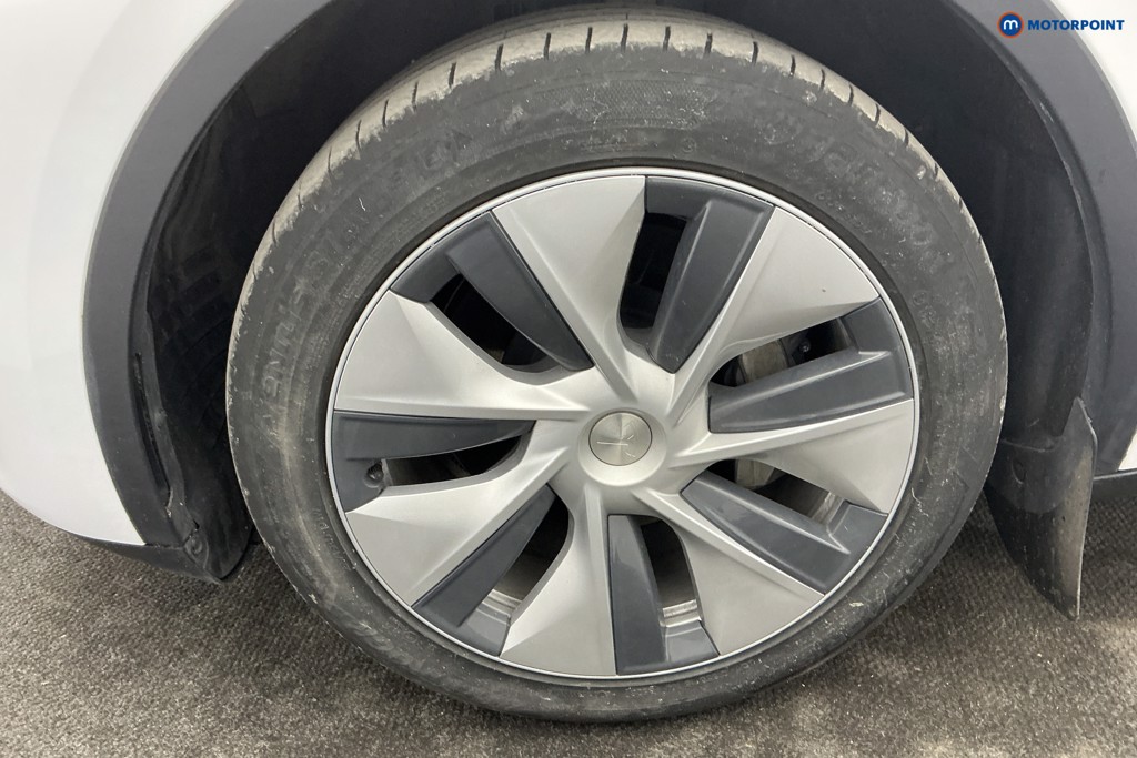 Tesla Model Y Rwd 5Dr Auto Automatic Electric SUV - Stock Number (1646734) - 32nd supplementary image