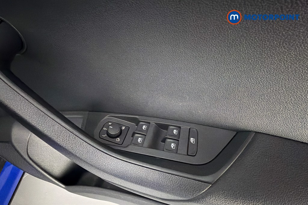 Skoda Karoq Se Technology Manual Petrol SUV - Stock Number (1647329) - 20th supplementary image