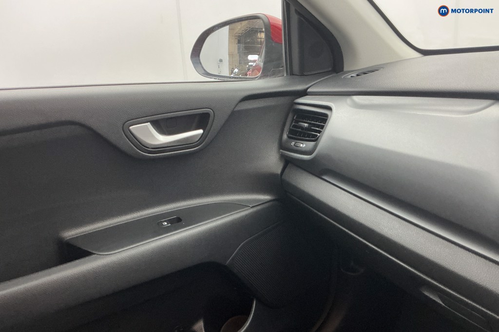 KIA Stonic 2 Manual Petrol SUV - Stock Number (1647530) - 19th supplementary image
