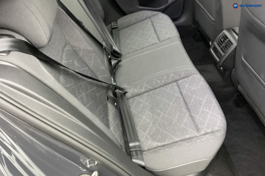 Volkswagen Golf Life Manual Petrol Hatchback - Stock Number (1647901) - 4th supplementary image