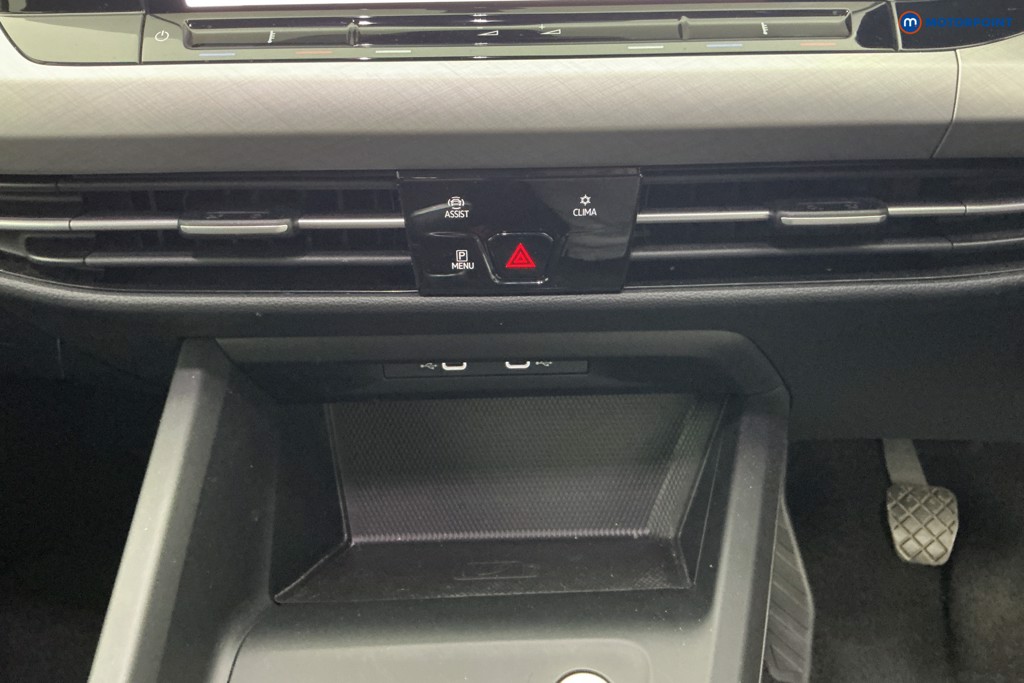 Volkswagen Golf Life Manual Petrol Hatchback - Stock Number (1647901) - 17th supplementary image