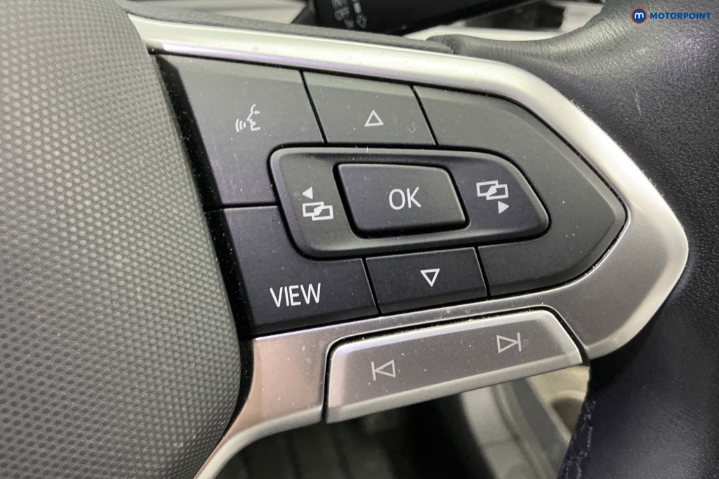 Volkswagen Golf Life Manual Petrol Hatchback - Stock Number (1647901) - 21st supplementary image