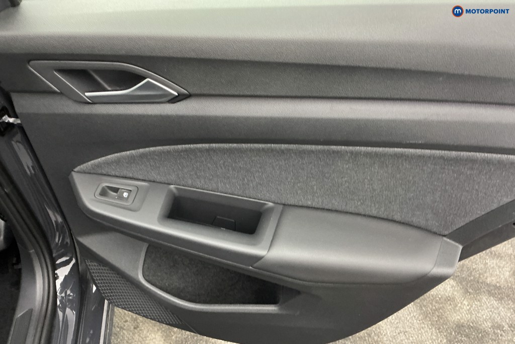 Volkswagen Golf Life Manual Petrol Hatchback - Stock Number (1647901) - 26th supplementary image