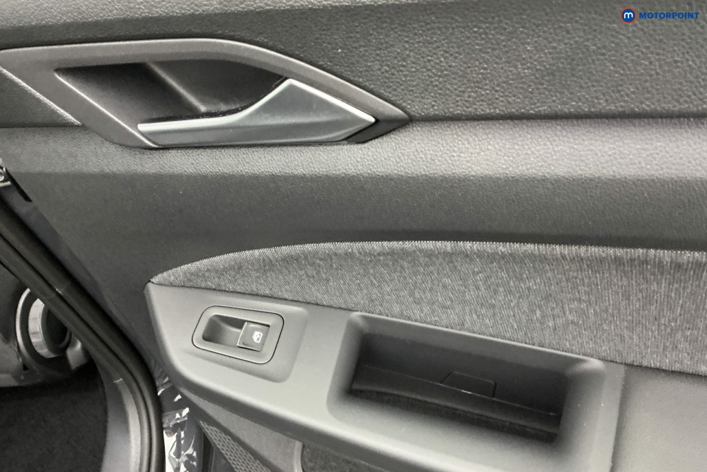 Volkswagen Golf Life Manual Petrol Hatchback - Stock Number (1647901) - 27th supplementary image
