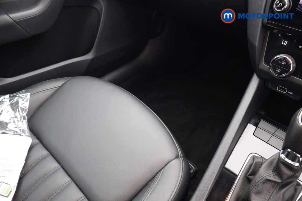 Skoda Octavia Se L Automatic Petrol Hatchback - Stock Number (1648207) - 12th supplementary image