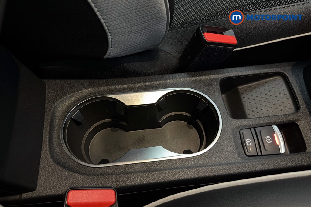 Renault Captur Techno Automatic Petrol-Electric Hybrid SUV - Stock Number (1648250) - 16th supplementary image