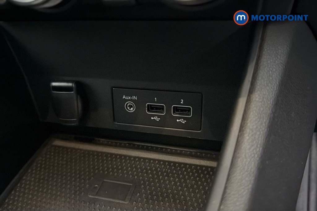 Renault Captur Techno Automatic Petrol-Electric Hybrid SUV - Stock Number (1648250) - 17th supplementary image