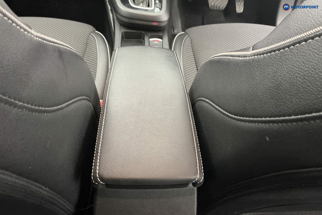 Renault Arkana Techno Automatic Petrol-Electric Hybrid SUV - Stock Number (1648260) - 11th supplementary image