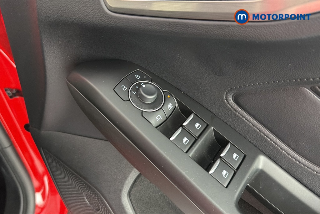 Ford Focus Titanium Automatic Petrol Estate - Stock Number (1648530) - 19th supplementary image