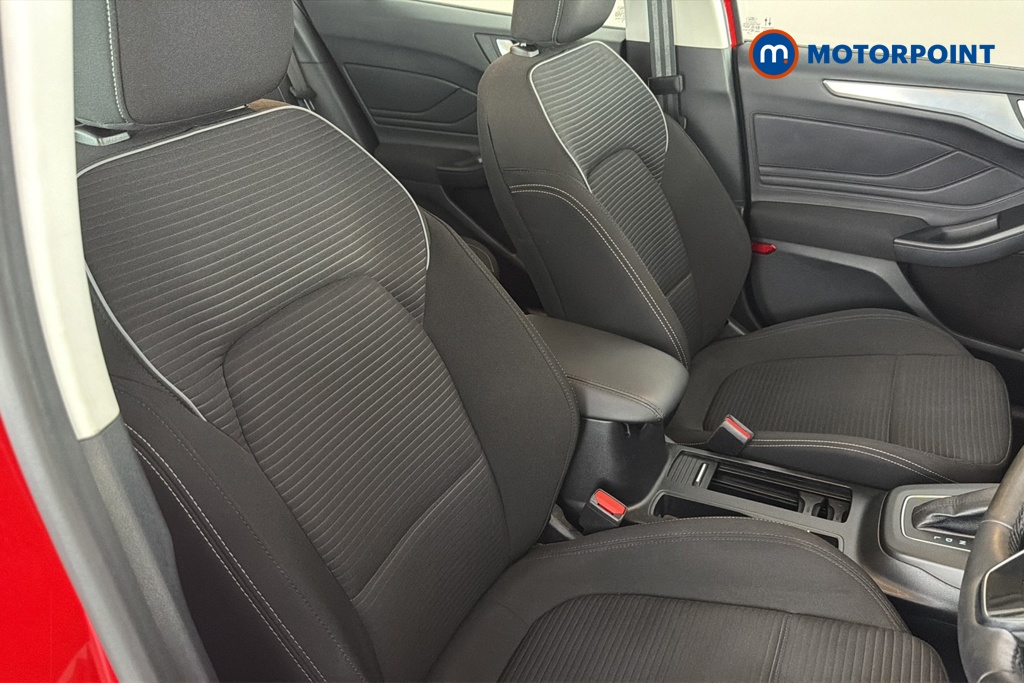 Ford Focus Titanium Automatic Petrol Estate - Stock Number (1648530) - 22nd supplementary image