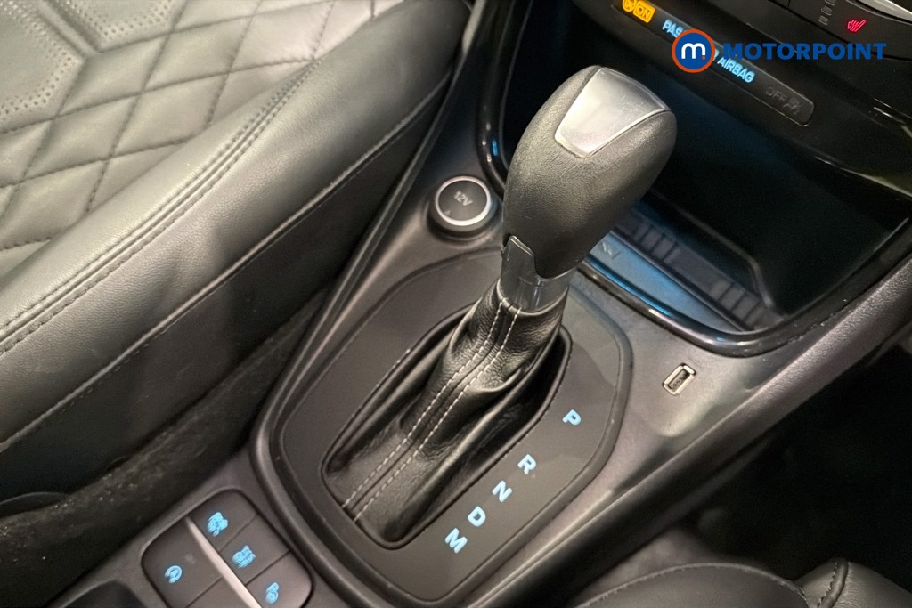Ford Puma St-Line Vignale Automatic Petrol SUV - Stock Number (1648689) - 15th supplementary image