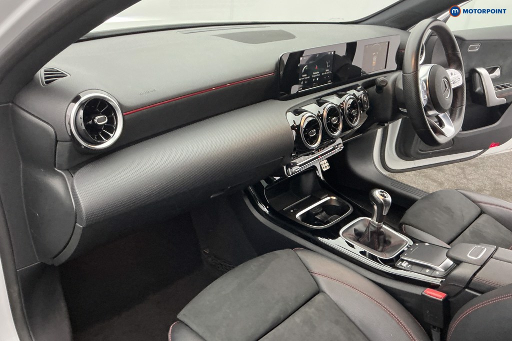 Mercedes-Benz A Class Amg Line Manual Petrol Hatchback - Stock Number (1648738) - 9th supplementary image