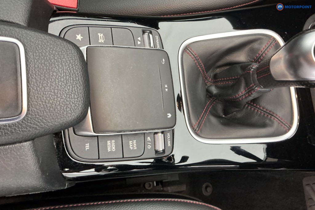 Mercedes-Benz A Class Amg Line Manual Petrol Hatchback - Stock Number (1648738) - 14th supplementary image