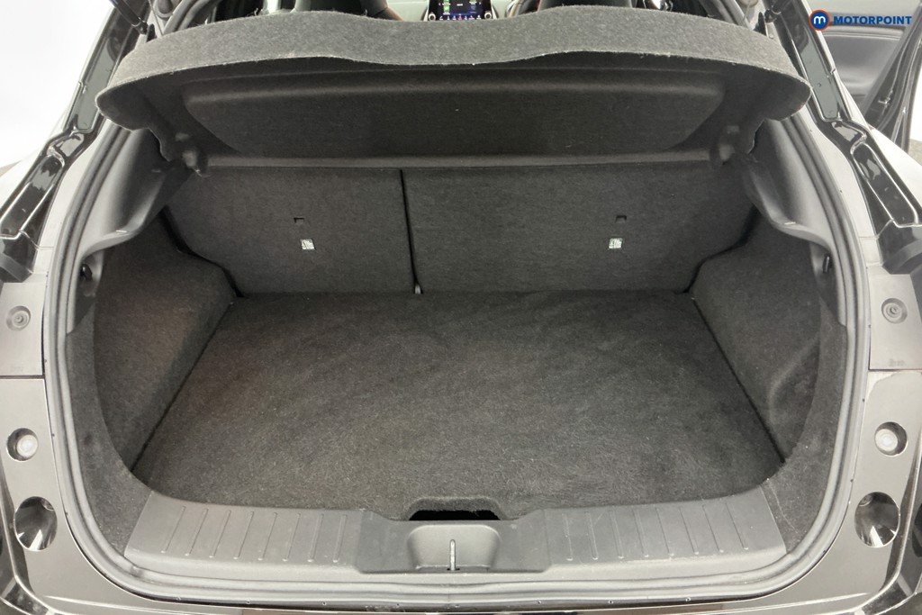 Nissan Juke N-Connecta Automatic Petrol-Electric Hybrid SUV - Stock Number (1648764) - 3rd supplementary image