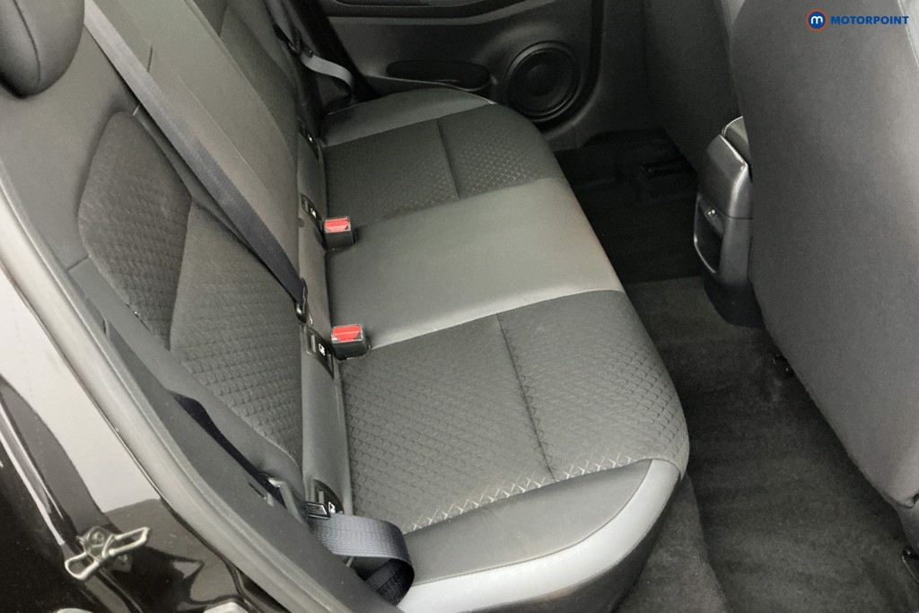 Nissan Juke N-Connecta Automatic Petrol-Electric Hybrid SUV - Stock Number (1648764) - 4th supplementary image