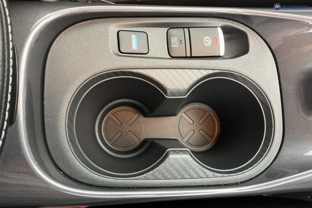 Nissan Juke N-Connecta Automatic Petrol-Electric Hybrid SUV - Stock Number (1648764) - 13th supplementary image