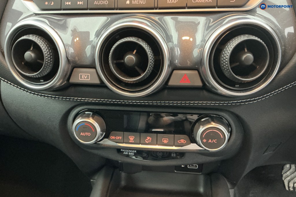 Nissan Juke N-Connecta Automatic Petrol-Electric Hybrid SUV - Stock Number (1648764) - 16th supplementary image