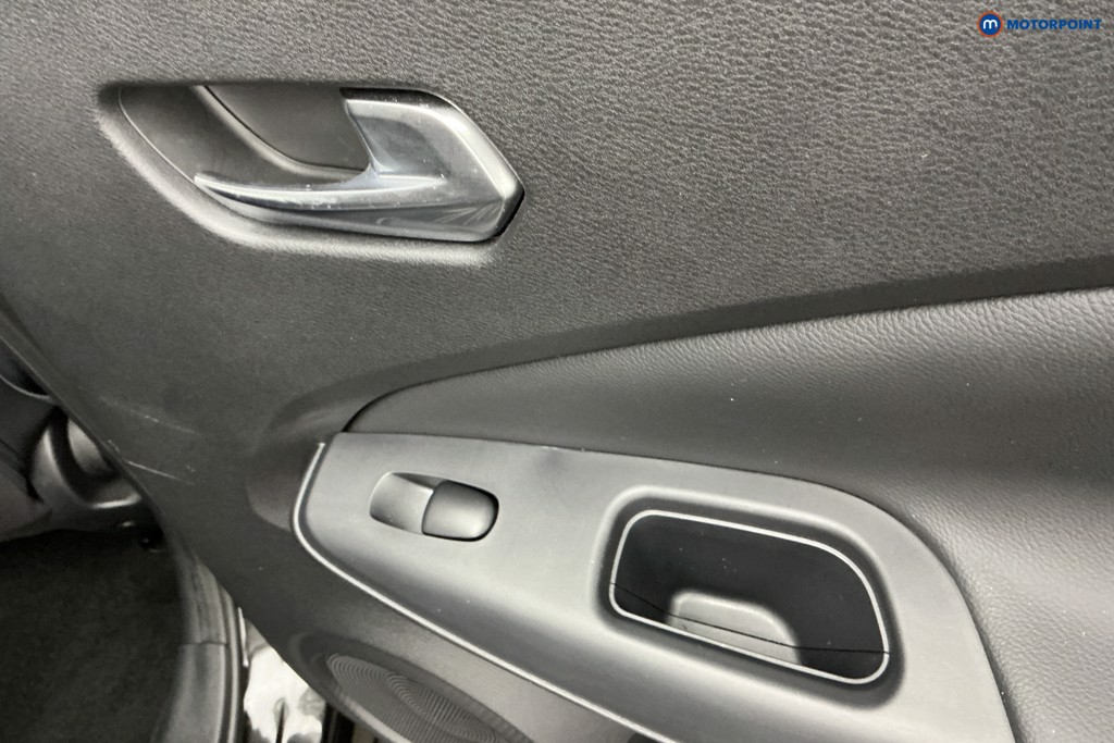 Nissan Juke N-Connecta Automatic Petrol-Electric Hybrid SUV - Stock Number (1648764) - 26th supplementary image