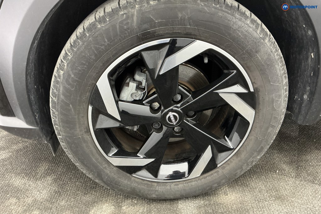 Nissan Juke N-Connecta Automatic Petrol-Electric Hybrid SUV - Stock Number (1648764) - 34th supplementary image
