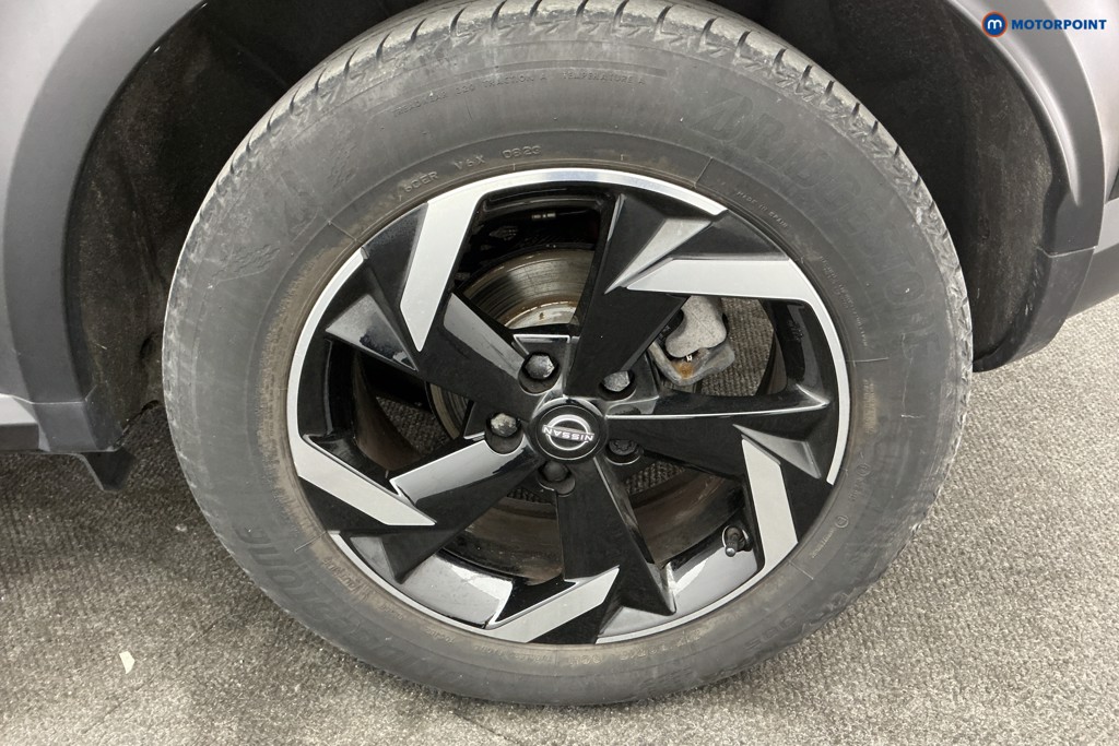 Nissan Juke N-Connecta Automatic Petrol-Electric Hybrid SUV - Stock Number (1648764) - 35th supplementary image