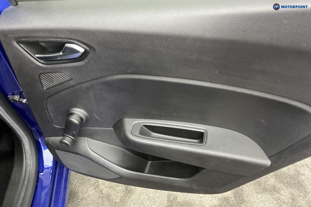 Renault Clio Iconic Manual Petrol Hatchback - Stock Number (1648821) - 23rd supplementary image