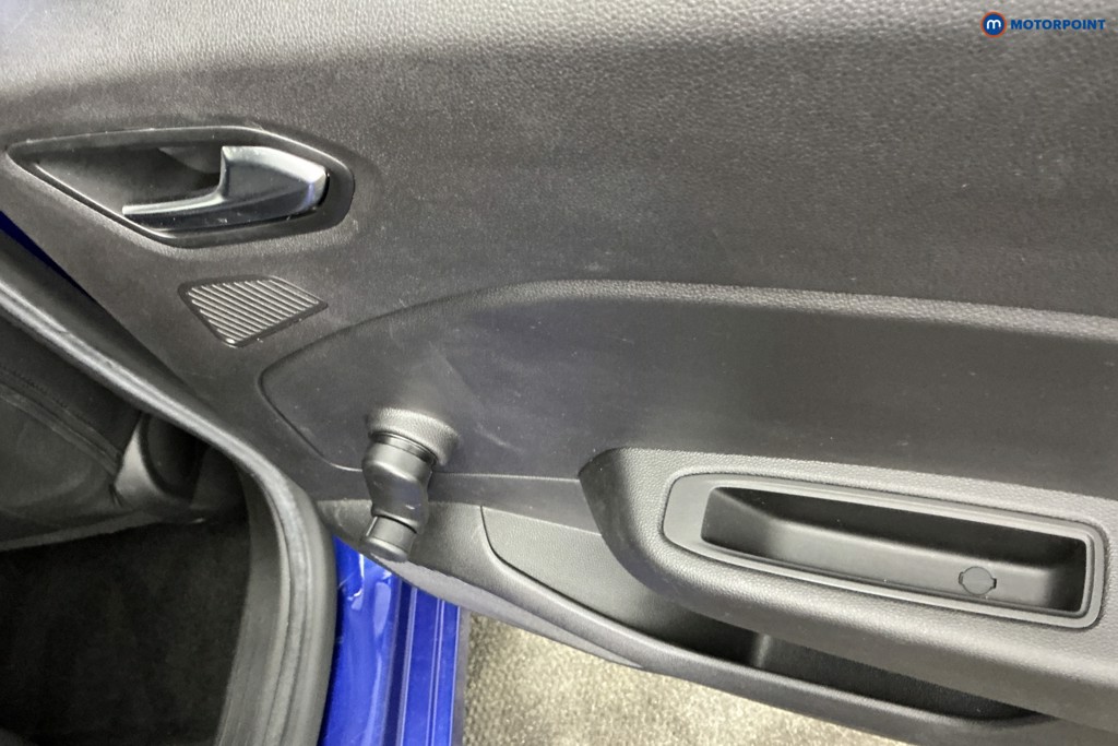 Renault Clio Iconic Manual Petrol Hatchback - Stock Number (1648821) - 24th supplementary image