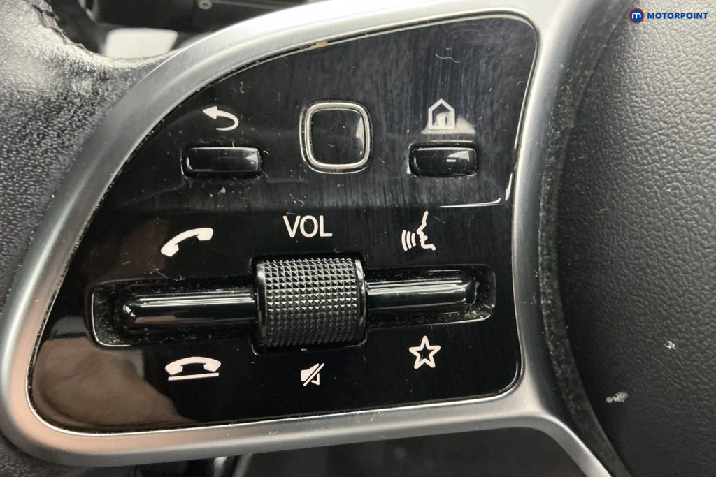 Mercedes-Benz A Class SE Manual Petrol Hatchback - Stock Number (1648990) - 19th supplementary image