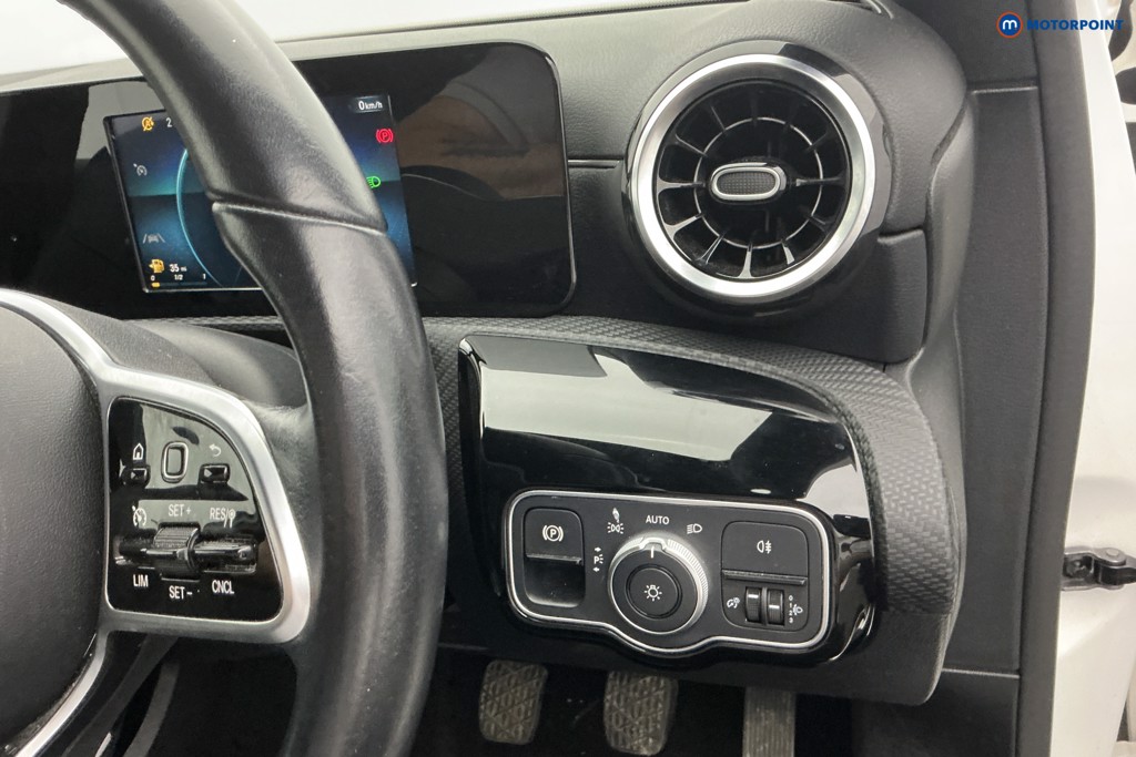 Mercedes-Benz A Class SE Manual Petrol Hatchback - Stock Number (1648990) - 21st supplementary image