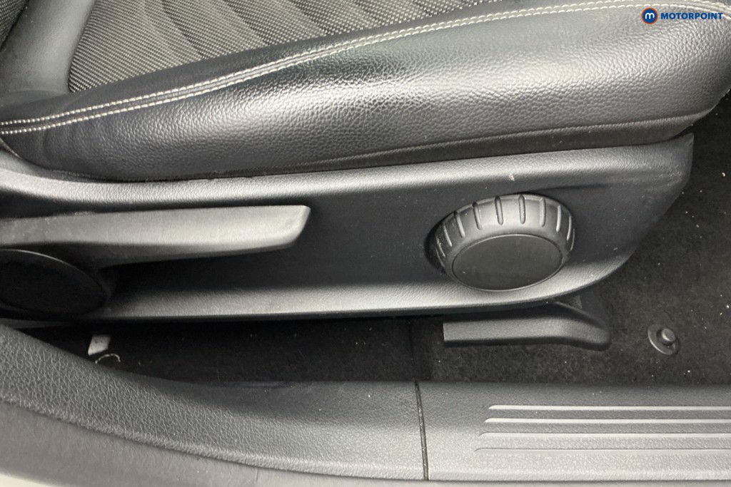 Mercedes-Benz A Class SE Manual Petrol Hatchback - Stock Number (1648990) - 22nd supplementary image