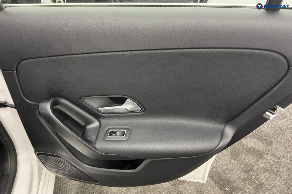 Mercedes-Benz A Class SE Manual Petrol Hatchback - Stock Number (1648990) - 25th supplementary image