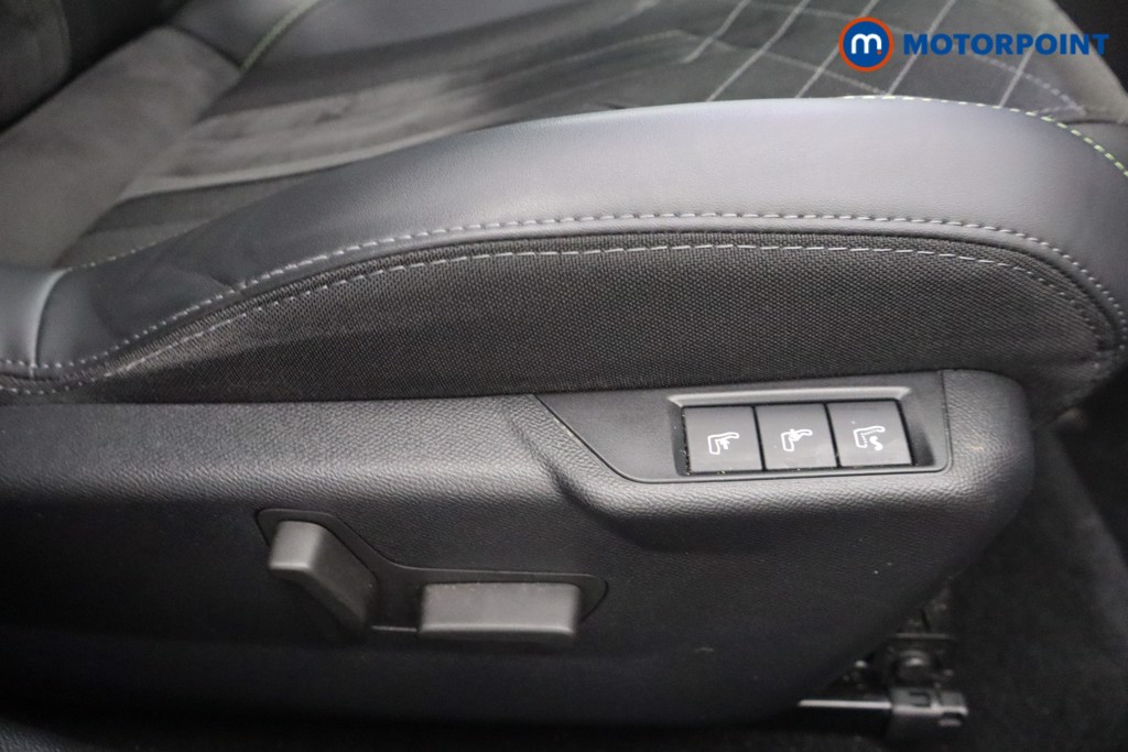 Peugeot 2008 Gt Premium Automatic Electric SUV - Stock Number (1649174) - 13th supplementary image