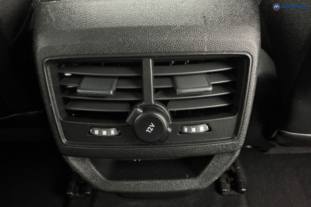 Peugeot 3008 Allure Premium Manual Diesel SUV - Stock Number (1649410) - 9th supplementary image