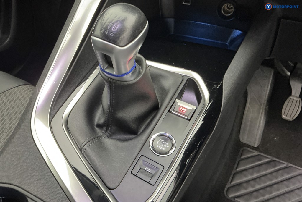 Peugeot 3008 Allure Premium Manual Diesel SUV - Stock Number (1649410) - 14th supplementary image